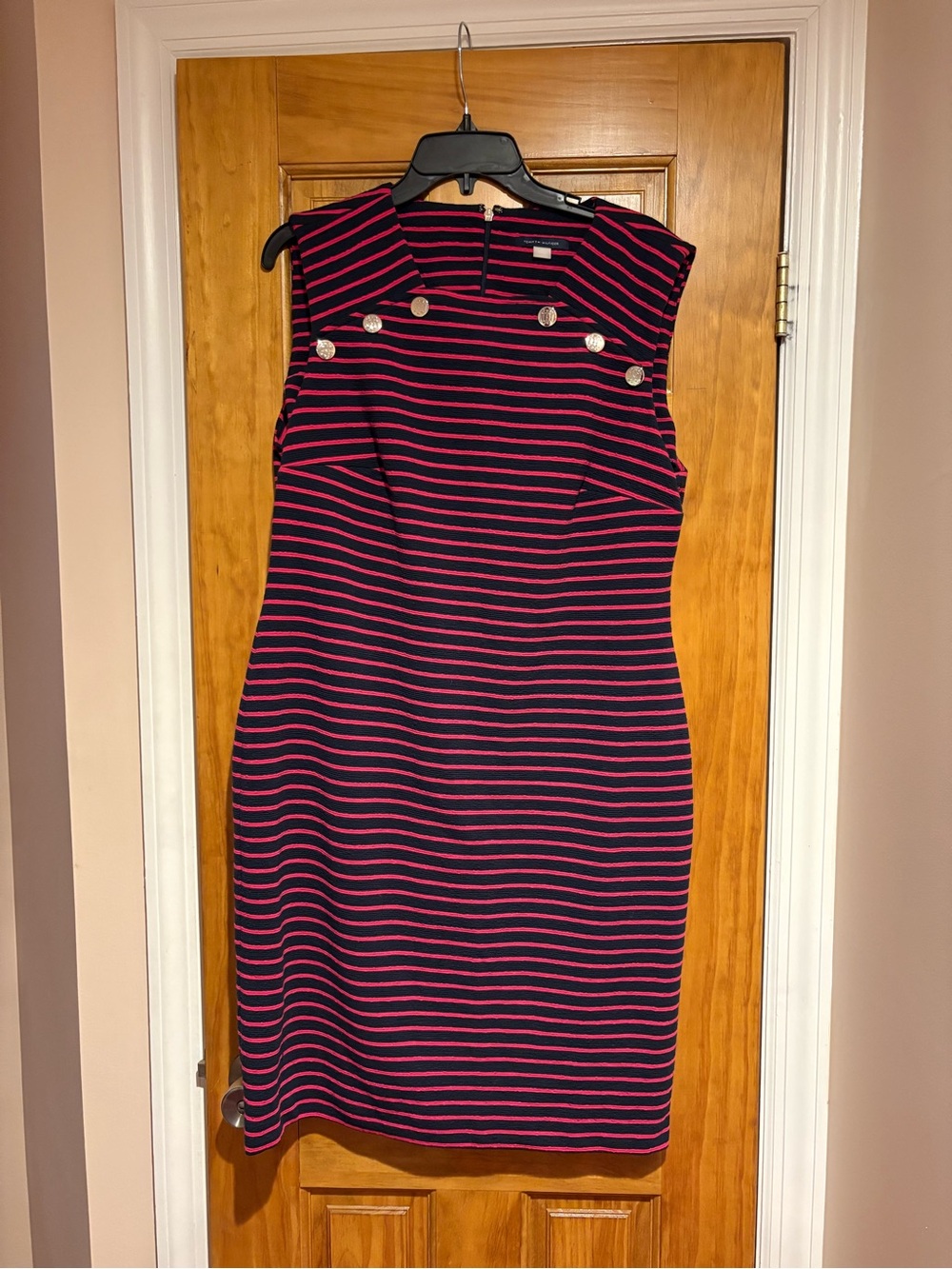Tommy Hilfiger Navy and Pink Striped Sleeveless Sheath Dress